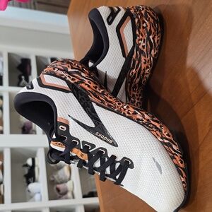 Brooks White and Orange Athletic Shoes